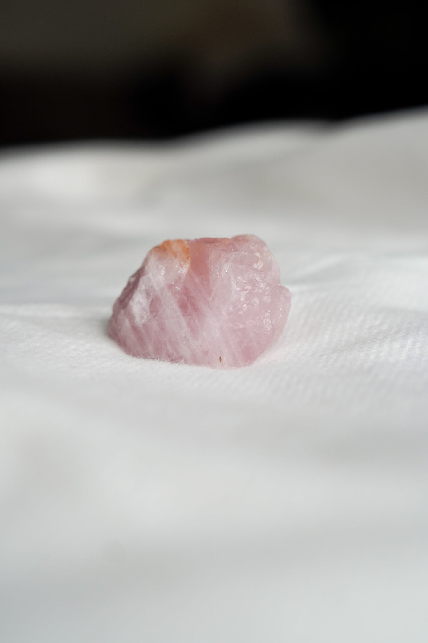 Rose quartz raw stone