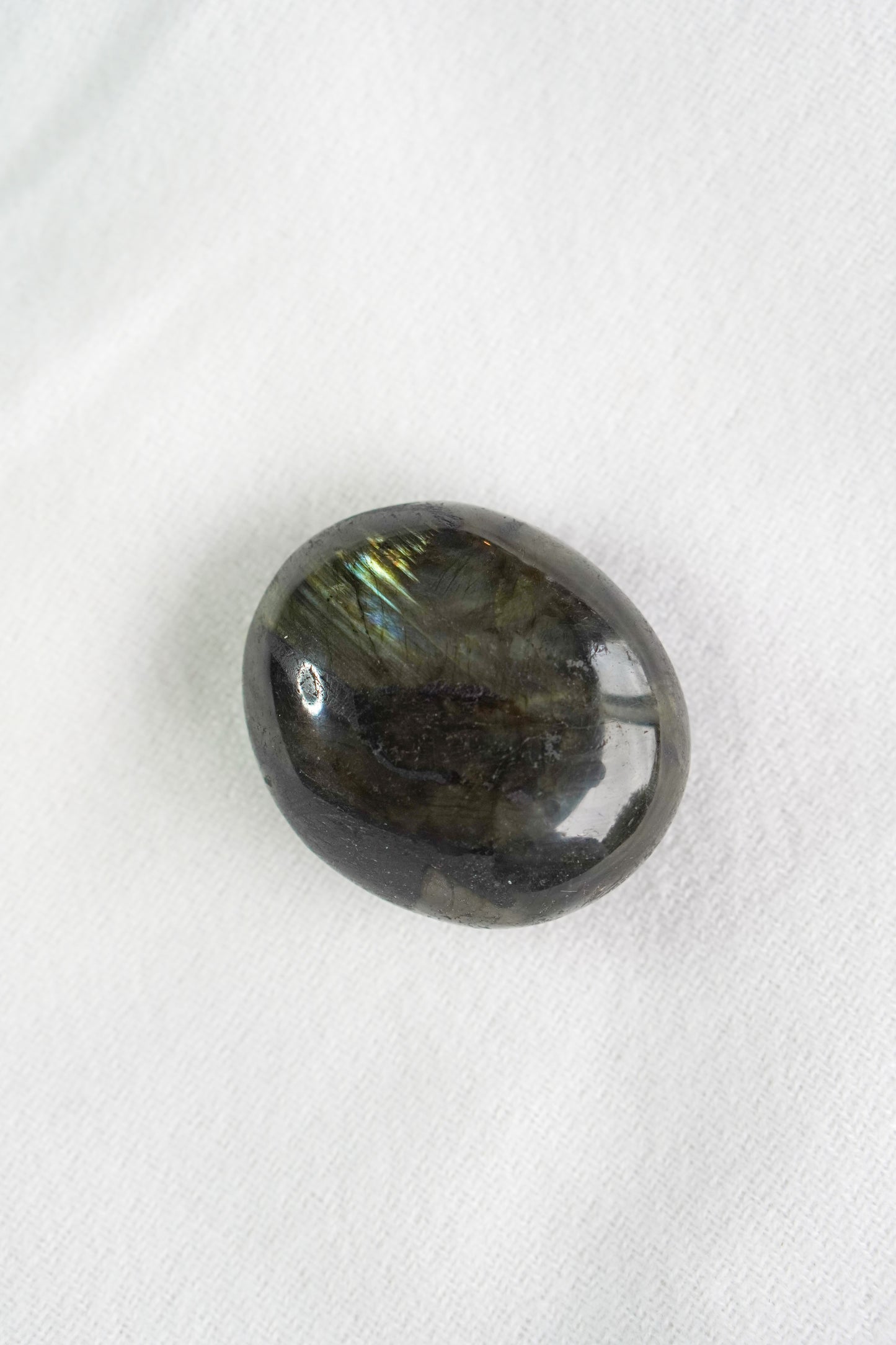 Labradorite hand stone